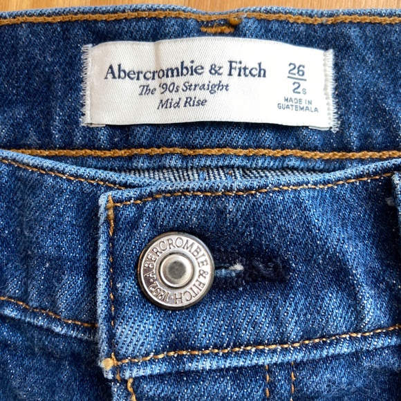 Abercrombie & Fitch Mid Rise 90s Straight Jean - Picture 6 of 6